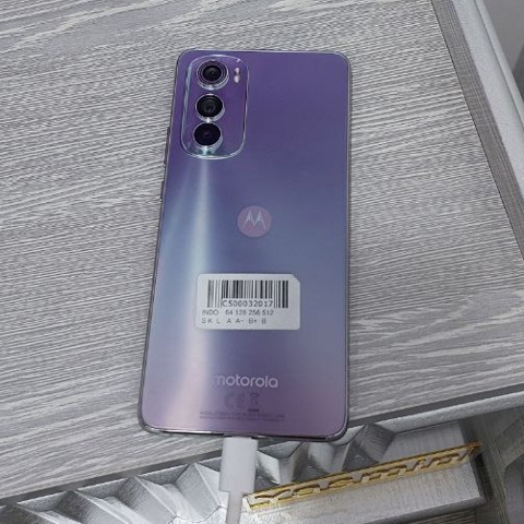 Smartfon Motorola edge 30 128gb (BU)