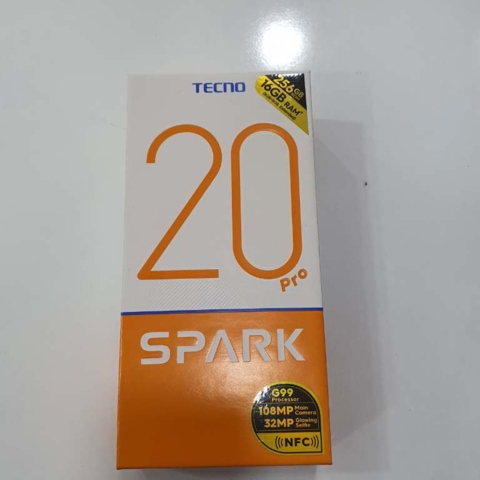 Smartfon Tecno Spark 20 Pro 8/256